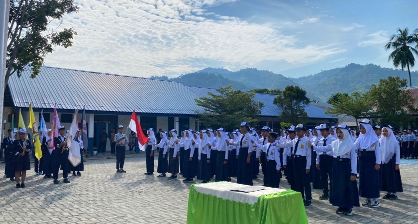 PELANTIKAN PENGURUS OSIS, MPK, DAN EKSTRAKURIKULER SMP NEGERI 1 MALUNDA MASA BAKTI 2025/2026